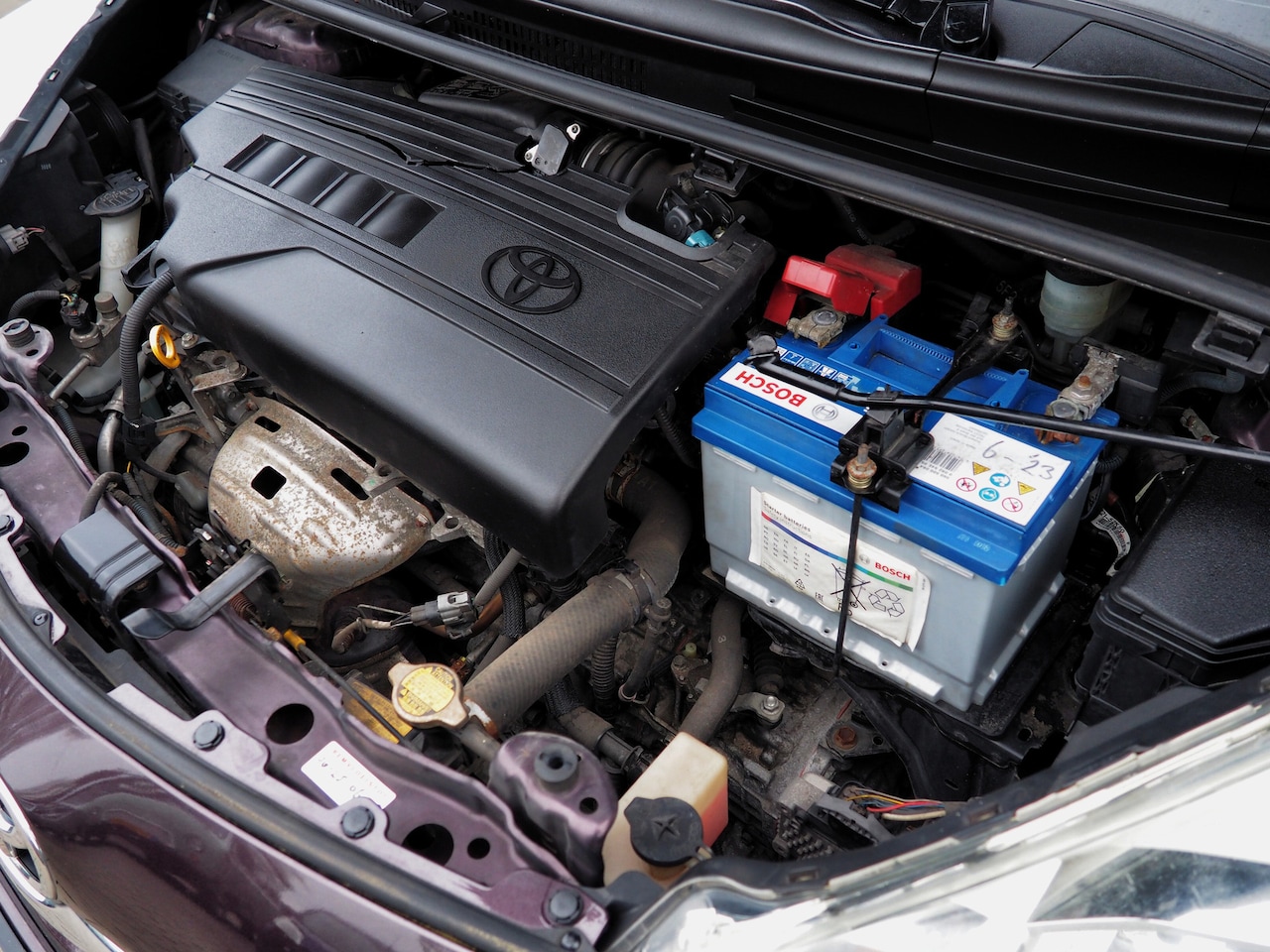 Toyota Verso S - 1.3 VVT-i Dynamic AUTOM. AIRCO CAMERA TREKH.