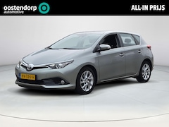 Toyota Auris - 1.2T Aspiration | Trekhaak | Navigatie | Rijklaar incl. garantie |
