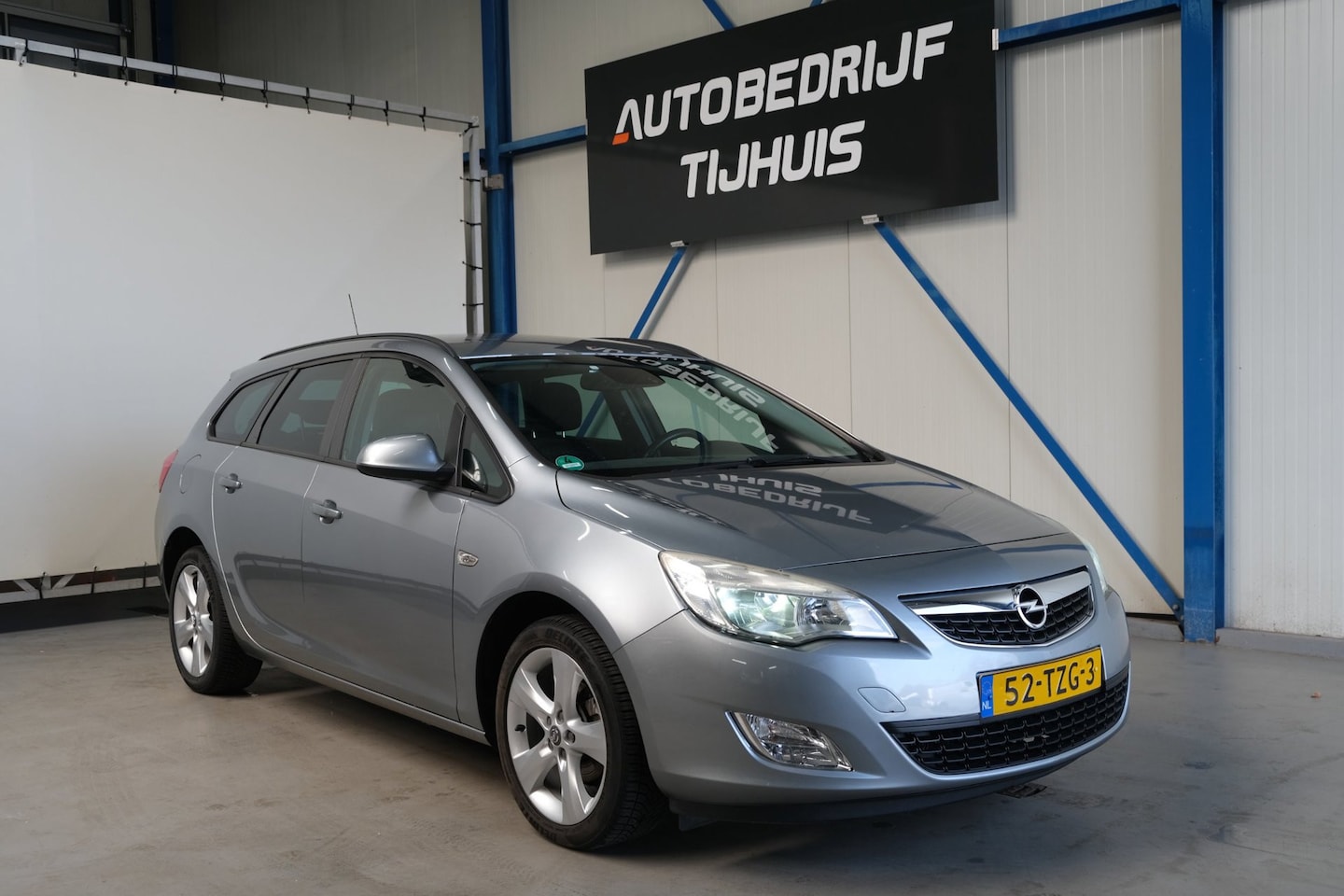 Opel Astra Sports Tourer - 1.4 Turbo Edition > Export < - AutoWereld.nl