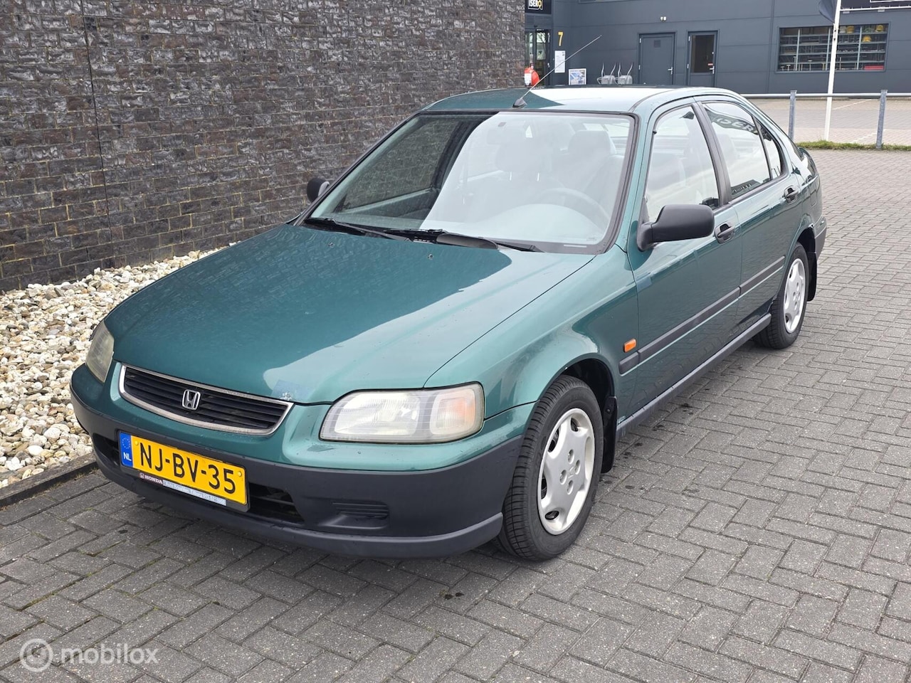 Honda Civic - 1.5i VTEC-E apk 04-03-2028! - AutoWereld.nl