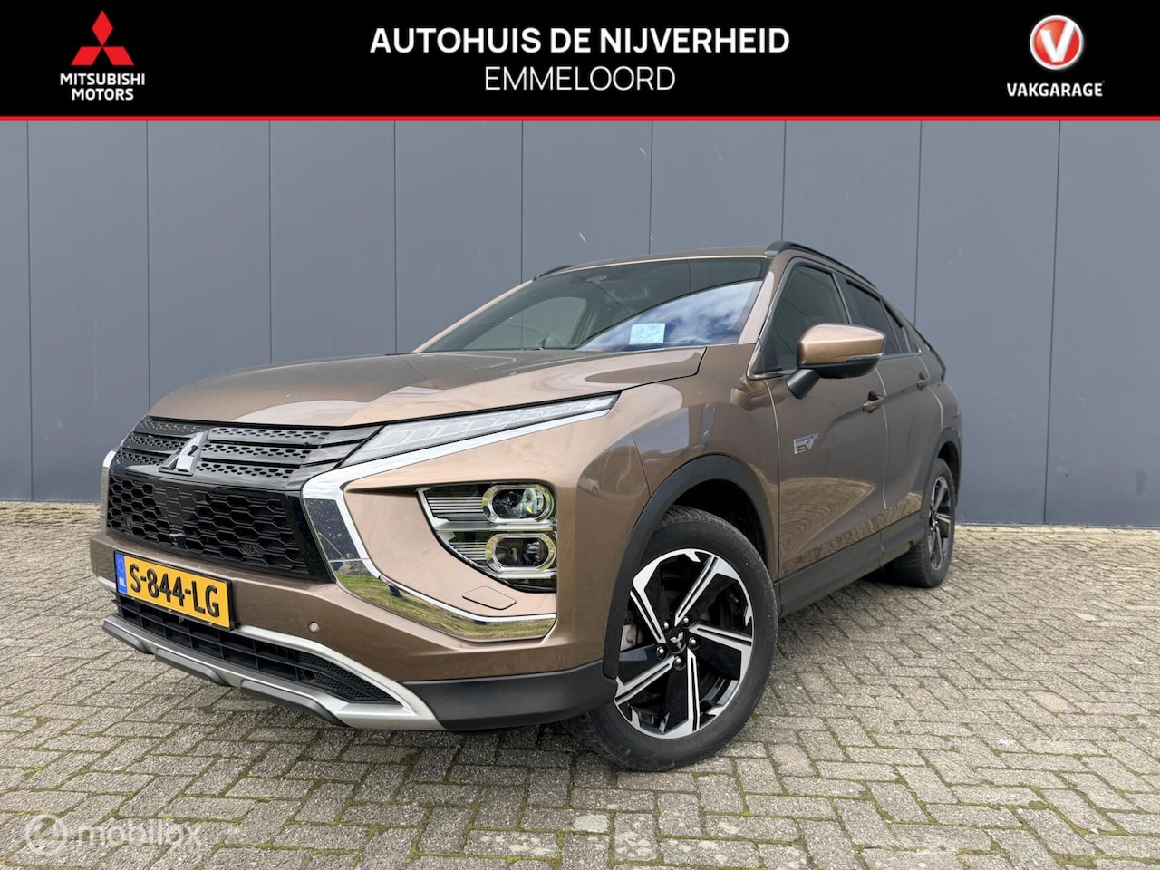Mitsubishi Eclipse Cross - 2.4 PHEV Executive 2.4 PHEV Executive - AutoWereld.nl