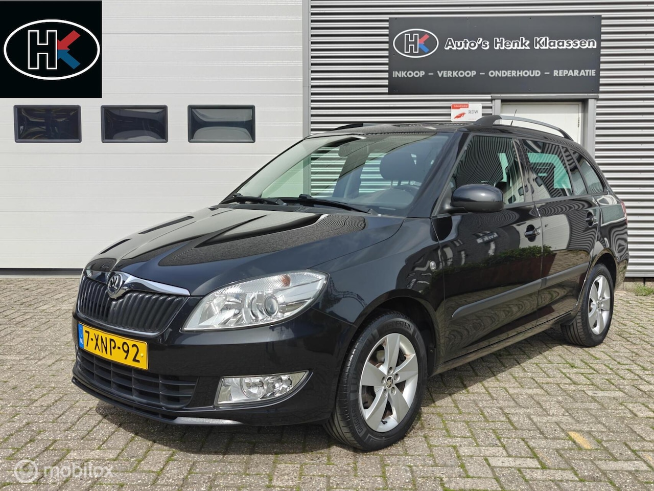 Skoda Fabia Combi - 1.2TSi 86pk Clima ParkeersensorA Trekhaak - AutoWereld.nl