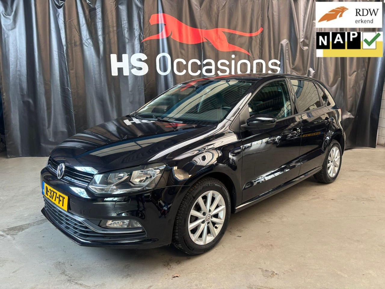 Volkswagen Polo - 1.0 cruise/nap/carplay/airco/stoelverwarming - AutoWereld.nl