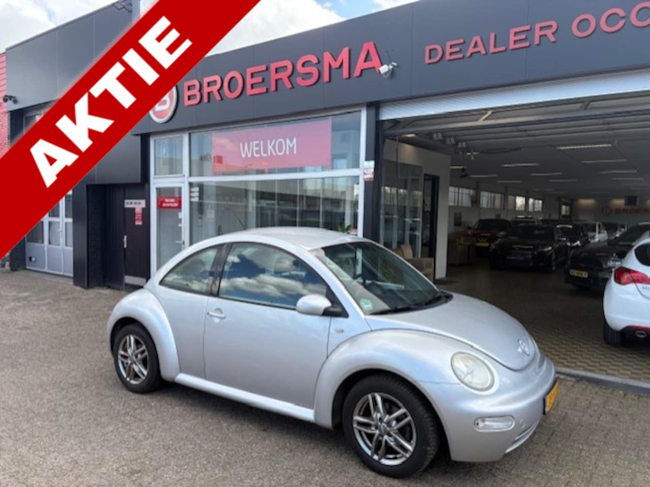 Volkswagen New Beetle - 1.6 NIEUWE APK * 152.000 KM NAP * - AutoWereld.nl