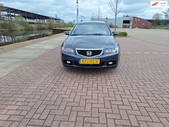 Honda Accord - 4 2.0i Comfort