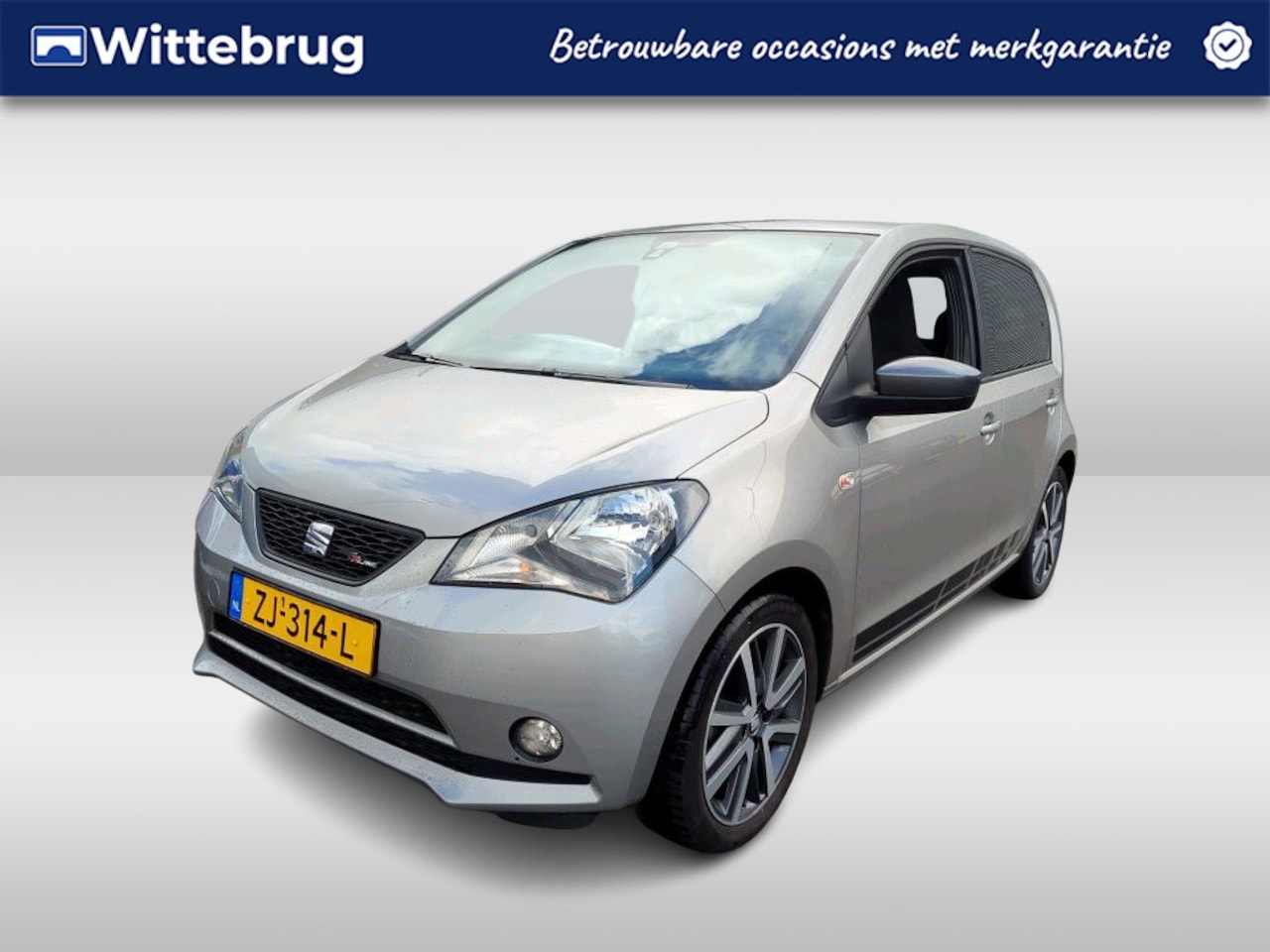 SEAT Mii - 1.0 FR / AICRO/ RADIO/ BLUETOOTH/ SPORTSTUUR/ PARK. SENSOREN/ 16"LMV - AutoWereld.nl