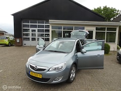 Opel Astra Sports Tourer - Tourer(CLIMA/CRUISE CONTROLL/TREKHAAK) 1.4 Turbo Edition