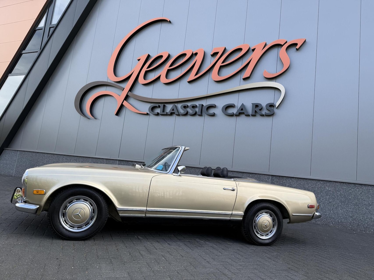 Mercedes-Benz SL-klasse Cabrio - Pagode W113 280SL - AutoWereld.nl