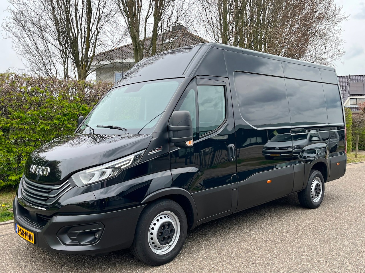 Iveco Daily - 35S18 3.0 L2H2 Automaat | 3500kg trekgewicht | 42000km - AutoWereld.nl