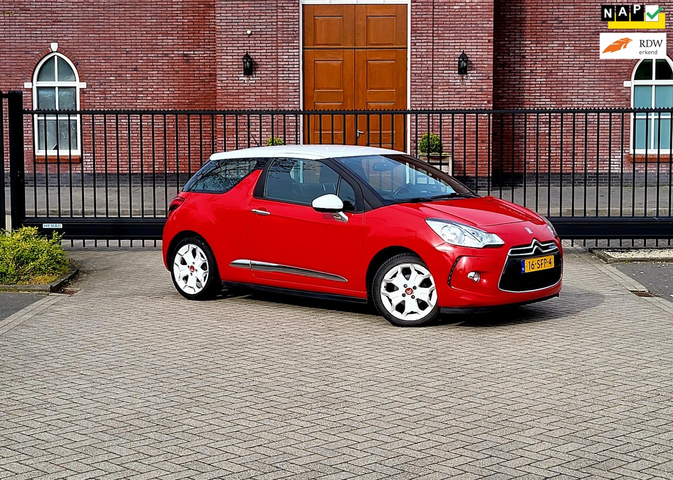 Citroën DS3 - 1.4 Chic / Airco / Nap / Nieuwe Apk / LED - AutoWereld.nl