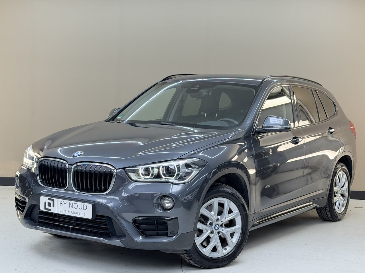 BMW X1 - xDrive20i Sport, 192Pk, 2017, 1ste eigenaar, Dealer onderhouden, Volledig leder, Cruise co - AutoWereld.nl