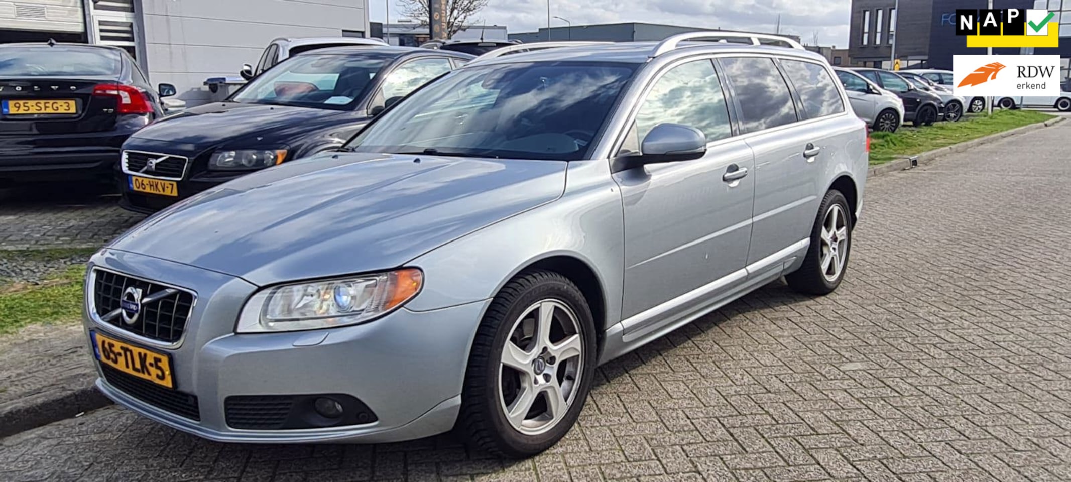 Volvo V70 - 2.0 D3 Limited Edition Garantie Prijs NL €5500 - AutoWereld.nl