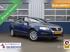 Volkswagen Passat - 1.6 FSI Comfortline AUTOMAAT