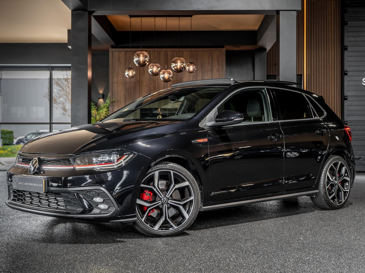 Volkswagen Polo - 2.0 TSI GTI Pano/Virtual/IQlight - AutoWereld.nl