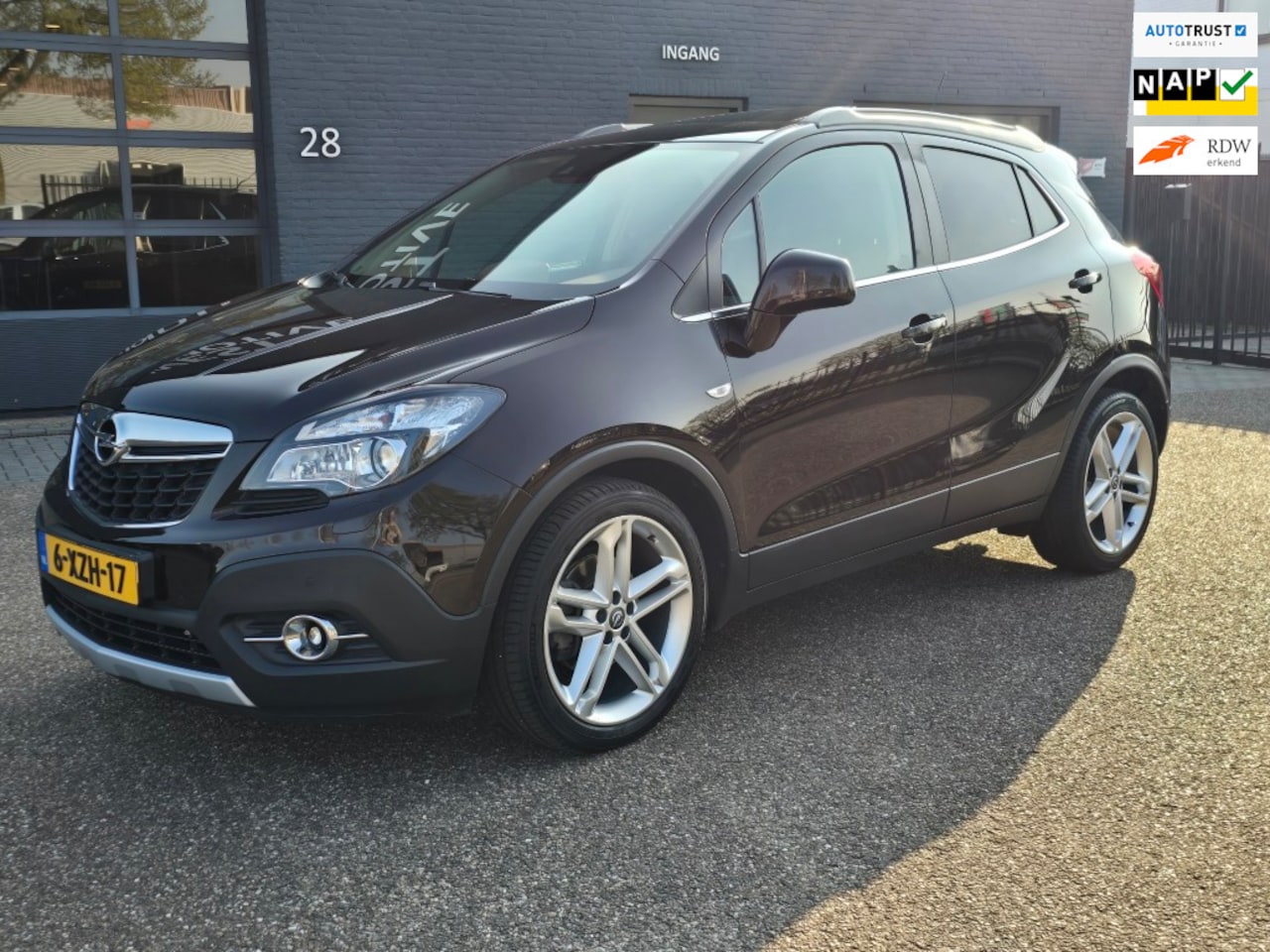 Opel Mokka - 1.4 T Cosmo DAK/LEDER/NAVI/CAMERA/TREKHAAK/STOEL STUUR VERWARMING - AutoWereld.nl