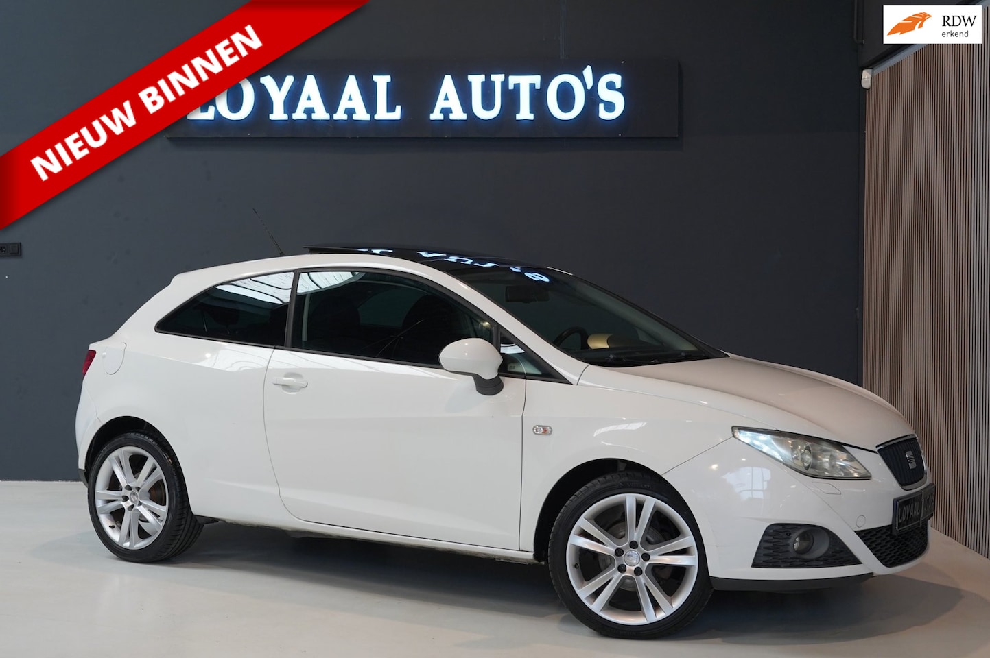 SEAT Ibiza SC - 1.6 Reference | PANO | AIRCO | PDC | STOELVERW. | ELEK.RAMEN | APK. - AutoWereld.nl