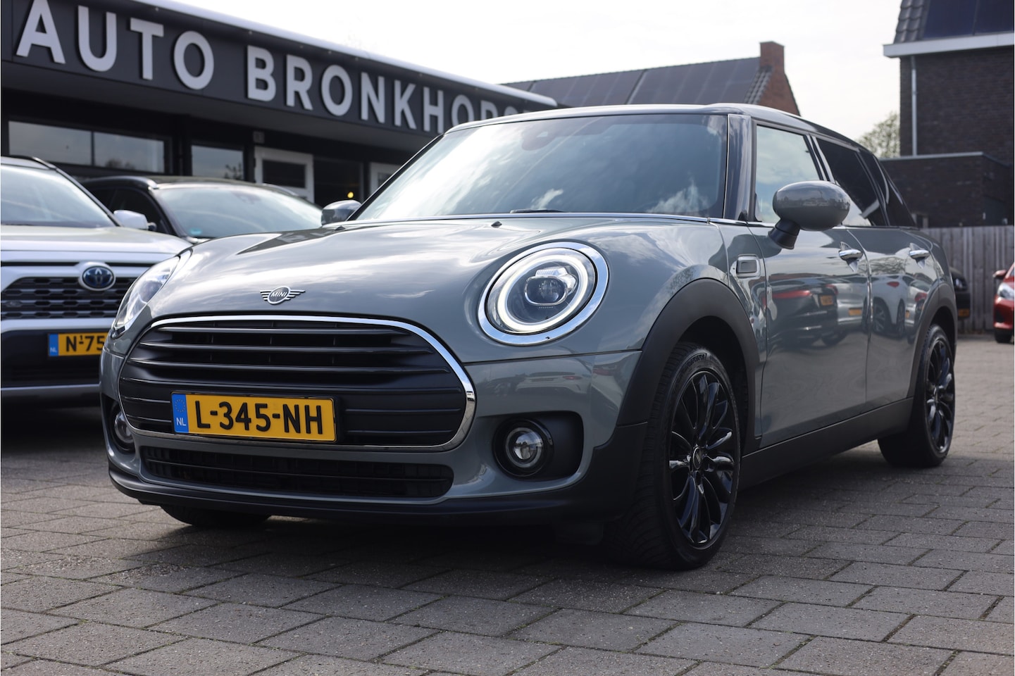 MINI Clubman - Mini 1.5 AUTOMAAT | NAVI | LED | NL-AUTO | 1e EIG! - AutoWereld.nl