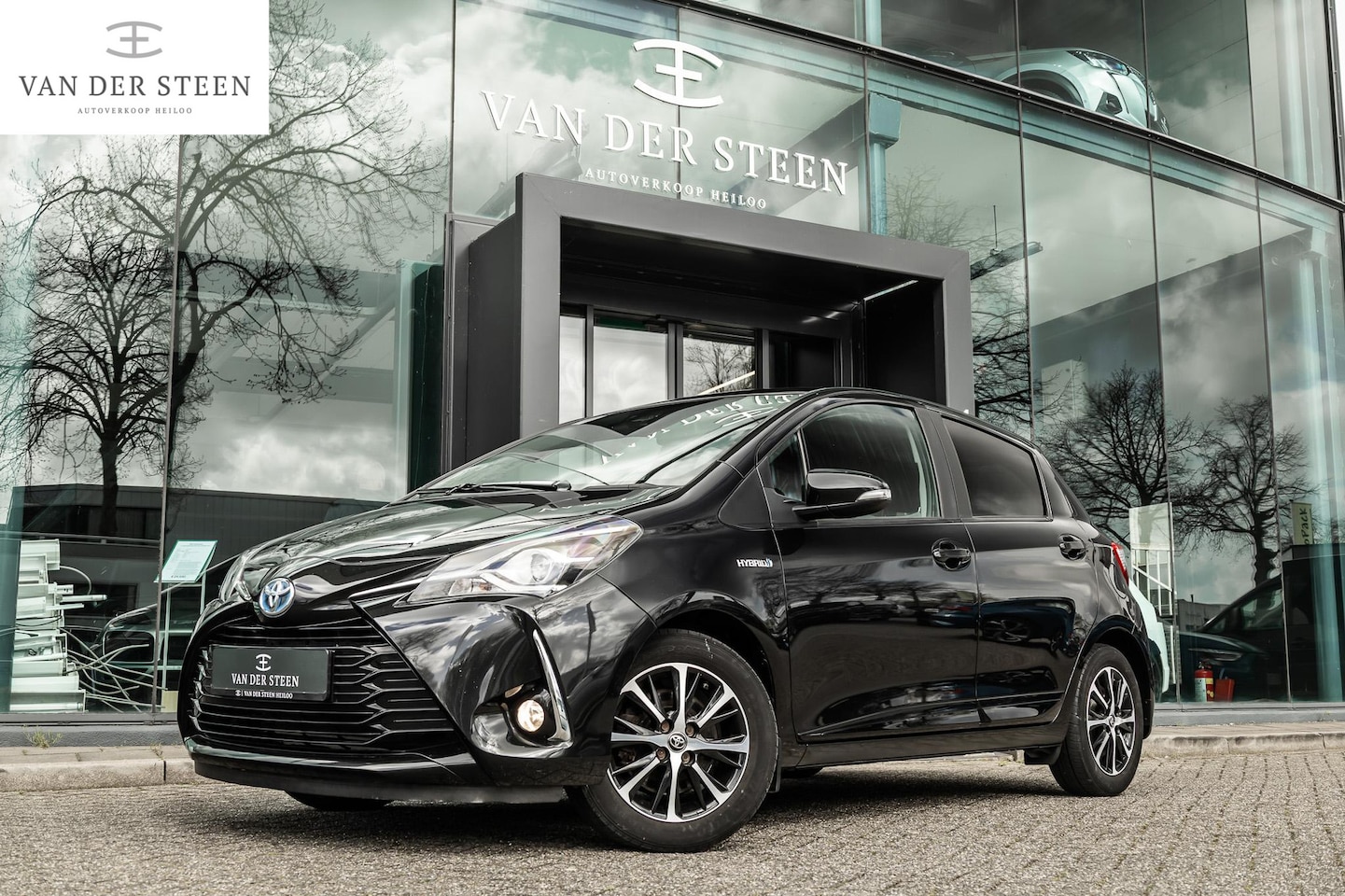 Toyota Yaris - 1.5 Hybrid Executive Camera | Stoelverwarming - AutoWereld.nl