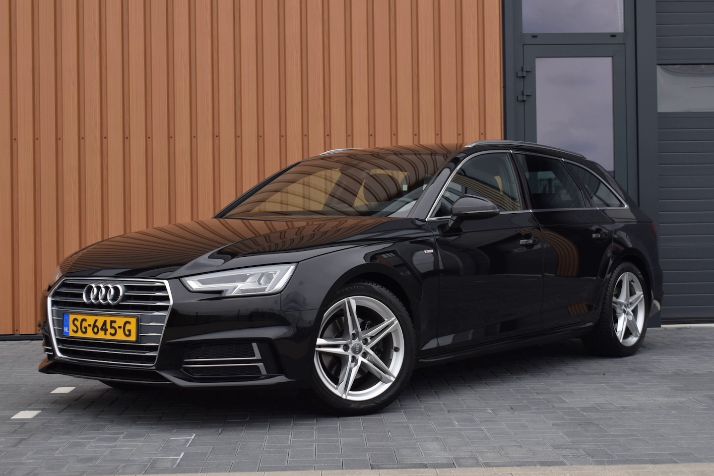 Audi A4 Avant - 1.4 TFSI 150pk S-line - AutoWereld.nl