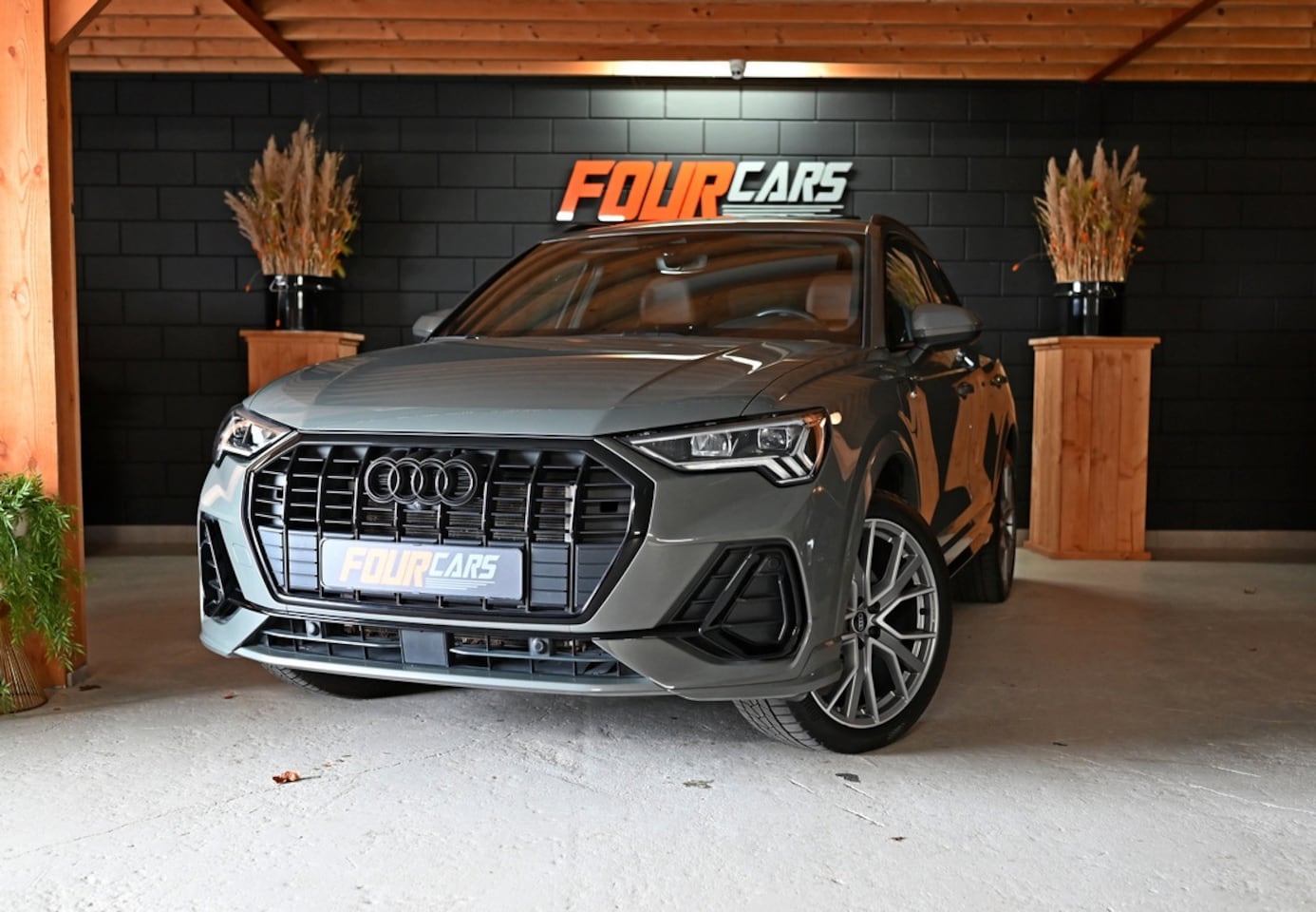 Audi Q3 - 45 TFSI e S edition | 2023 | 48.000KM | Panoramadak | 360 Camera | Lederen bekleding | App - AutoWereld.nl