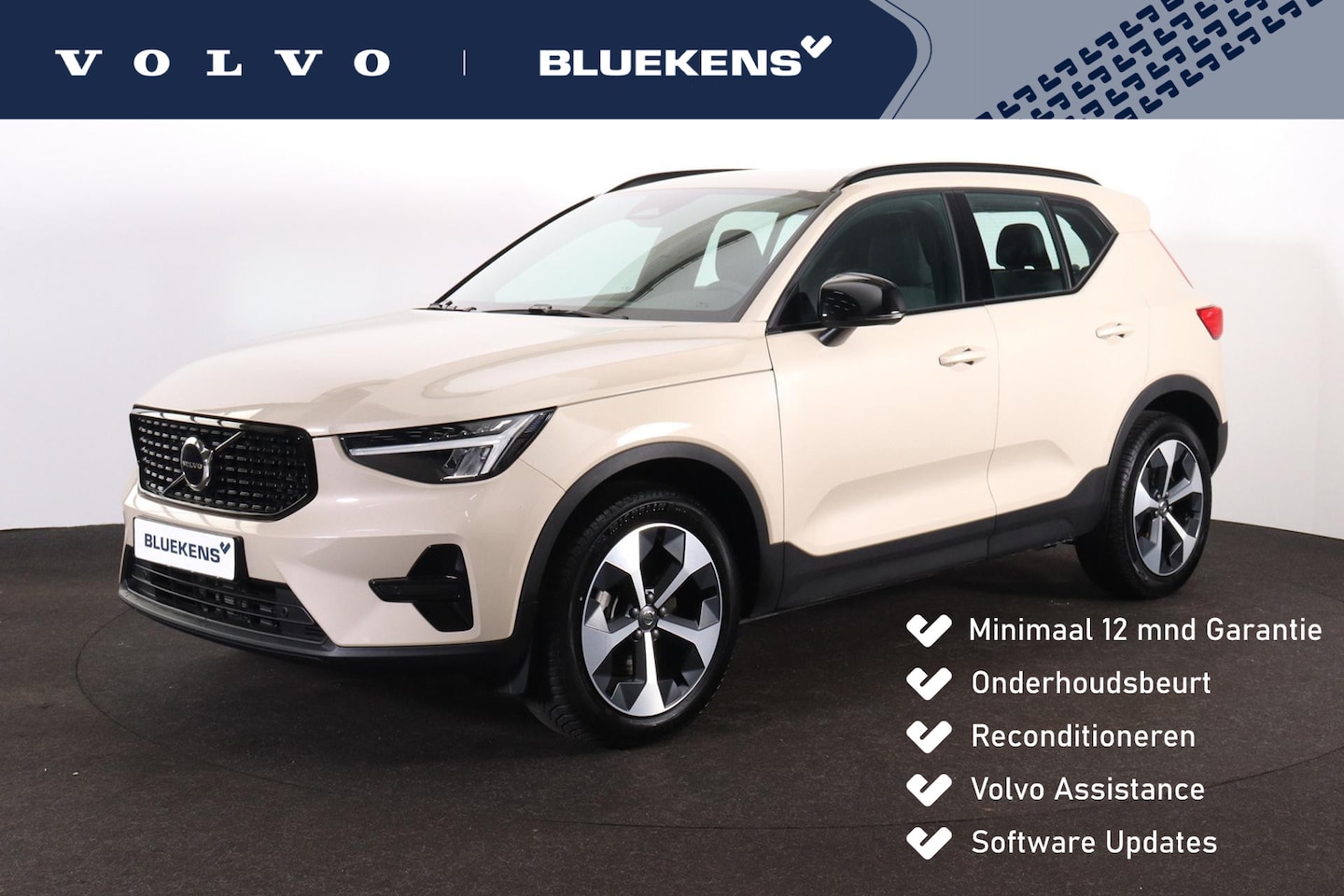 Volvo XC40 - B4 Plus Dark - IntelliSafe Assist & Surround - Harman Kardon audio - Adaptieve LED koplamp - AutoWereld.nl