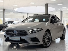 Mercedes-Benz A-klasse - 250e AMG * ALPIN GRAU * HP-LED, NAVI+, PANORAMA, 19-inch LMV, AMBIENTE VERL. * 1e EIG - UN