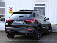 Mercedes-Benz GLA-Klasse - 250 e AMG Line*Perfect Onderh.*Pano/Elek. Trekhaak/Night/Sfeer/LED/DAB/Keyless Entry+Go/Ca