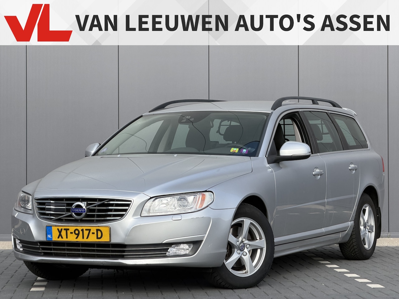 Volvo V70 - 2.0 T4 Dynamic Edition | Nieuwe apk | Bomvol! | Trekhaak | Automaat - AutoWereld.nl