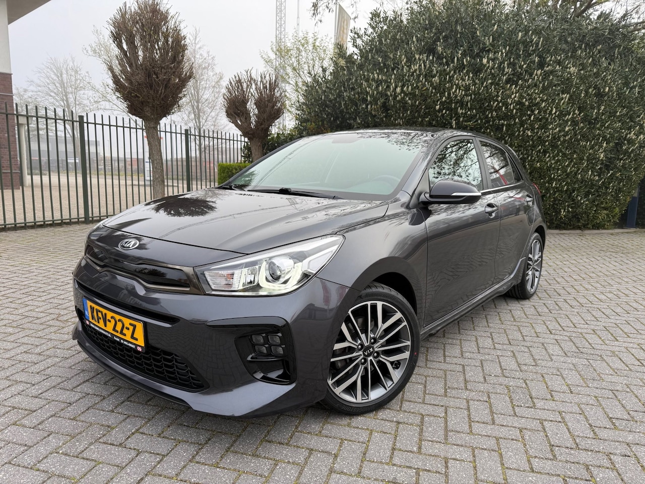Kia Rio - 1.2 GT-Line, Apple CarPlay, Clima, Cruise Control, Navigatie, Achteruitrijcamera, Stoel- & - AutoWereld.nl