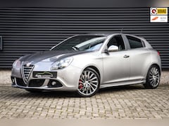 Alfa Romeo Giulietta - 1.750 Turbo Veloce | RIJKLAAR | Clima | Cruise | Navigatie | DAB+ | Grigio Magnesio | PDC