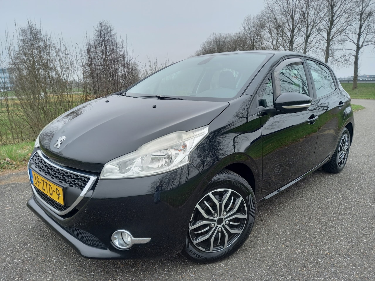 Peugeot 208 - 1.2 Vti Envy 1.2 VTi Envy - AutoWereld.nl