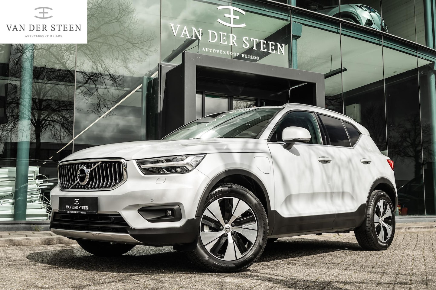 Volvo XC40 - 1.5 T4 Recharge Inscription Camera | Apple Carplay - AutoWereld.nl