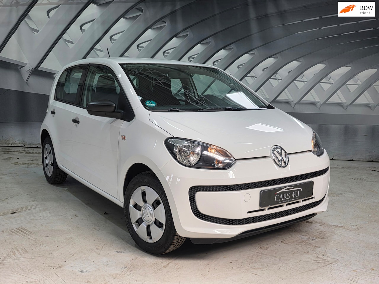 Volkswagen Up! - 1.0 take up! BlueMotion airco - AutoWereld.nl