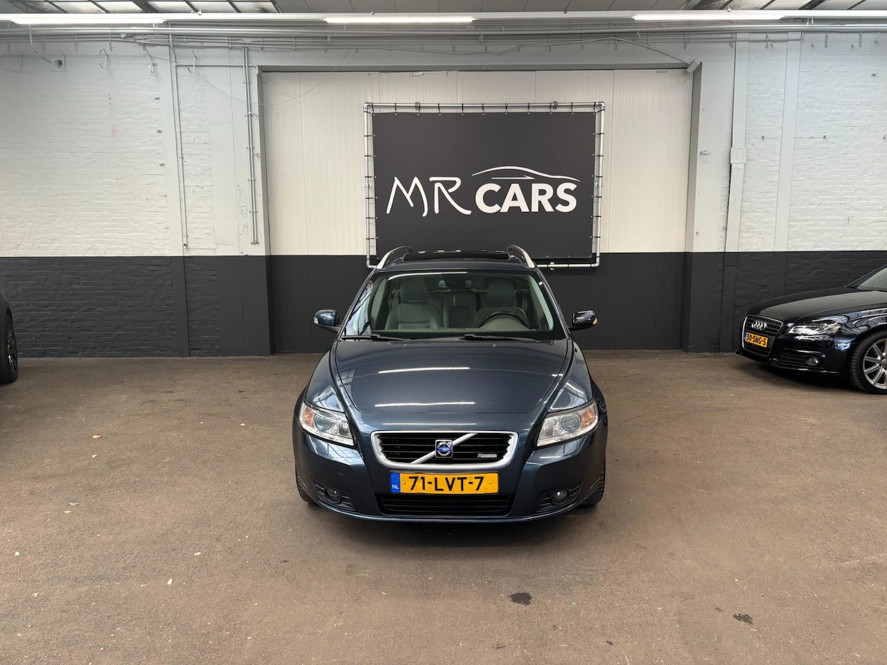 Volvo V50 - 2.0D Summum clima/leder/dak - AutoWereld.nl