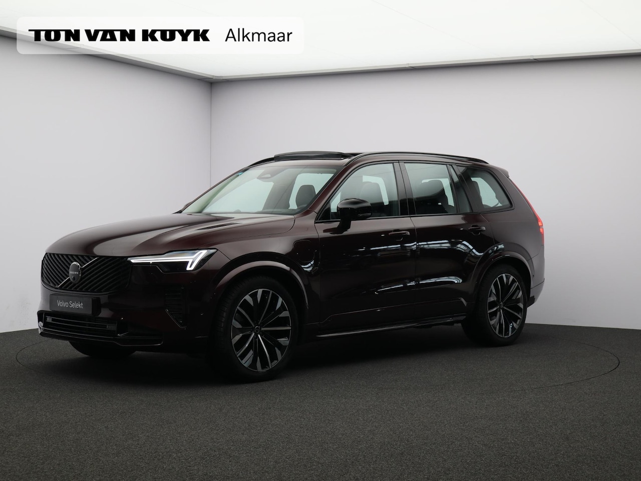 Volvo XC90 - 2.0 T8 Plug-in hybrid AWD Ultra Dark / Luchtvering / Trekhaak / Head-Up Display / Bowers & - AutoWereld.nl