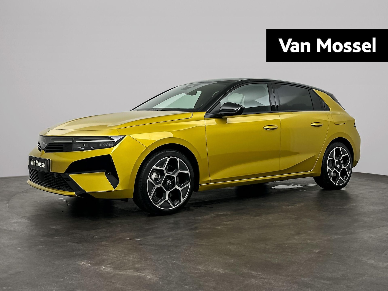 Opel Astra - 1.6 Turbo Plug In Hybrid Ultimate 1.6 Turbo Plug In Hybrid Ultimate - AutoWereld.nl