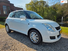 Suzuki Swift - 1.3 Base AIRCO *108.000km