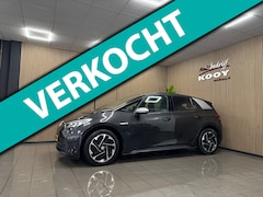 Volkswagen ID.3 - First 58 kWh * 1e Eig / Dealer onderhouden / Navigatie / SOH 90 % / NL Auto