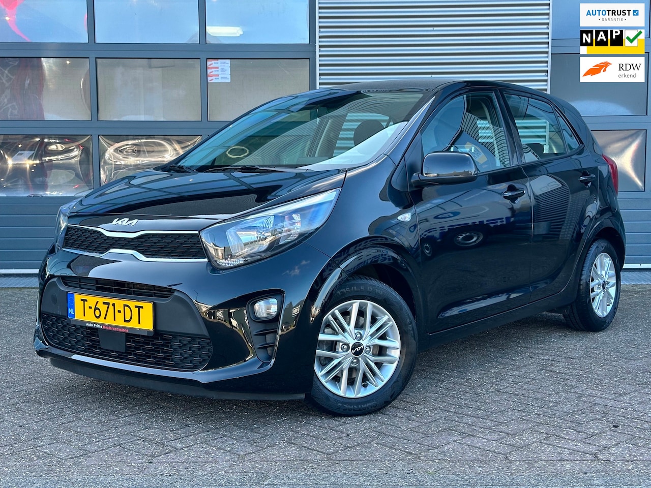 Kia Picanto - 1.0 DPi DynamicLine 5p | CarPlay | Camera | CRUISECR | Navi - AutoWereld.nl