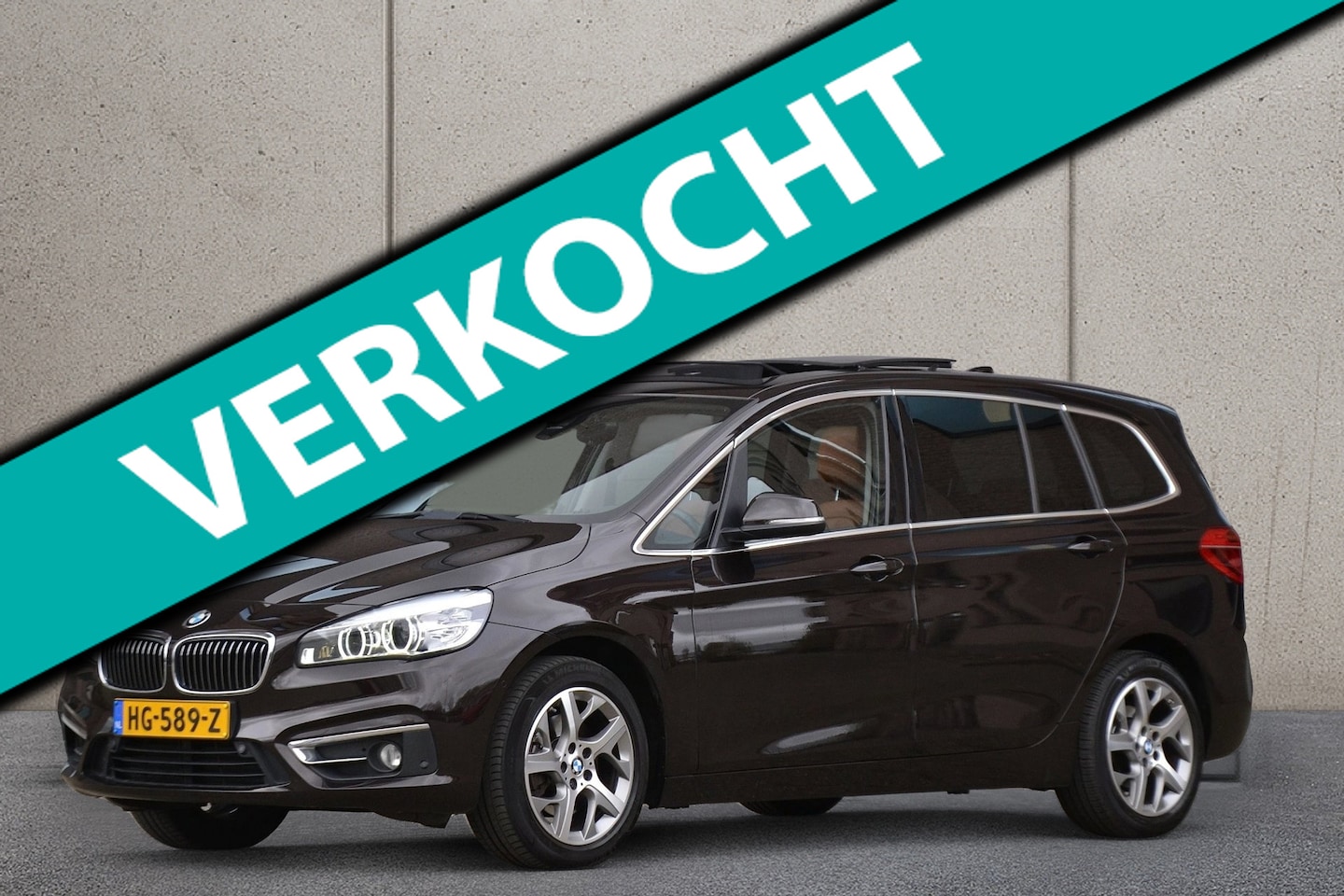 BMW 2-serie Gran Tourer - 218i Luxury 7p. Automaat | Panoramadak | Trekhaak | Stoelverwarming - AutoWereld.nl