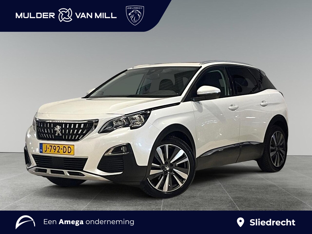 Peugeot 3008 - Blue Lease Allure Premium 1.2 Turbo 130pk EAT8 | SCHUIF/KANTELDAK | HANDSFREE A.KLEP | TRE - AutoWereld.nl