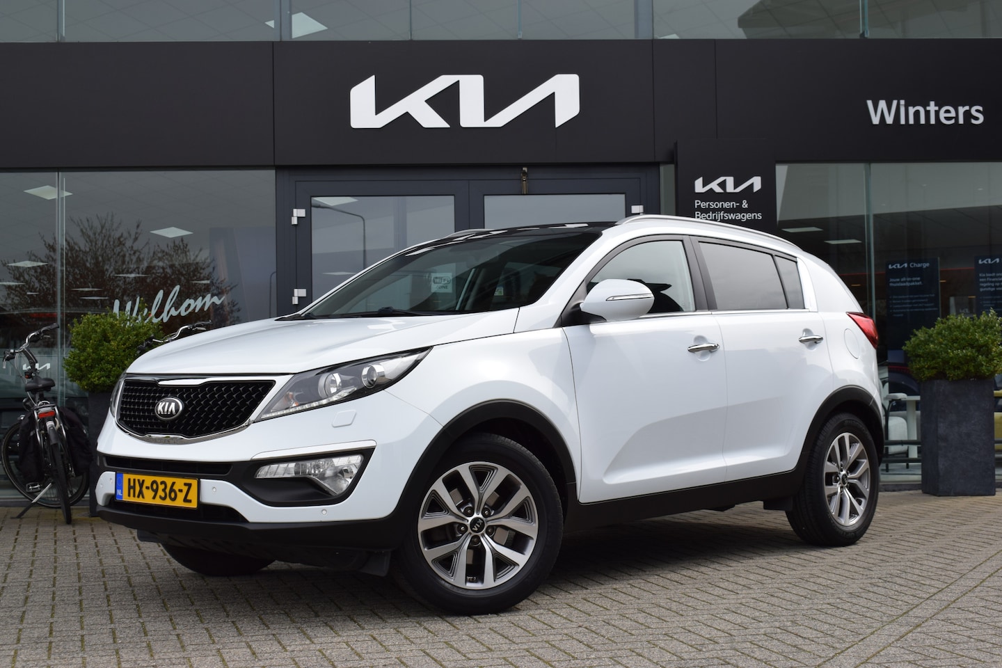 Kia Sportage - 1.6 GDI X-treme ExecutiveLine | Navigatie | Camera | Sensoren Voor + Achter | Kantel/ Schu - AutoWereld.nl
