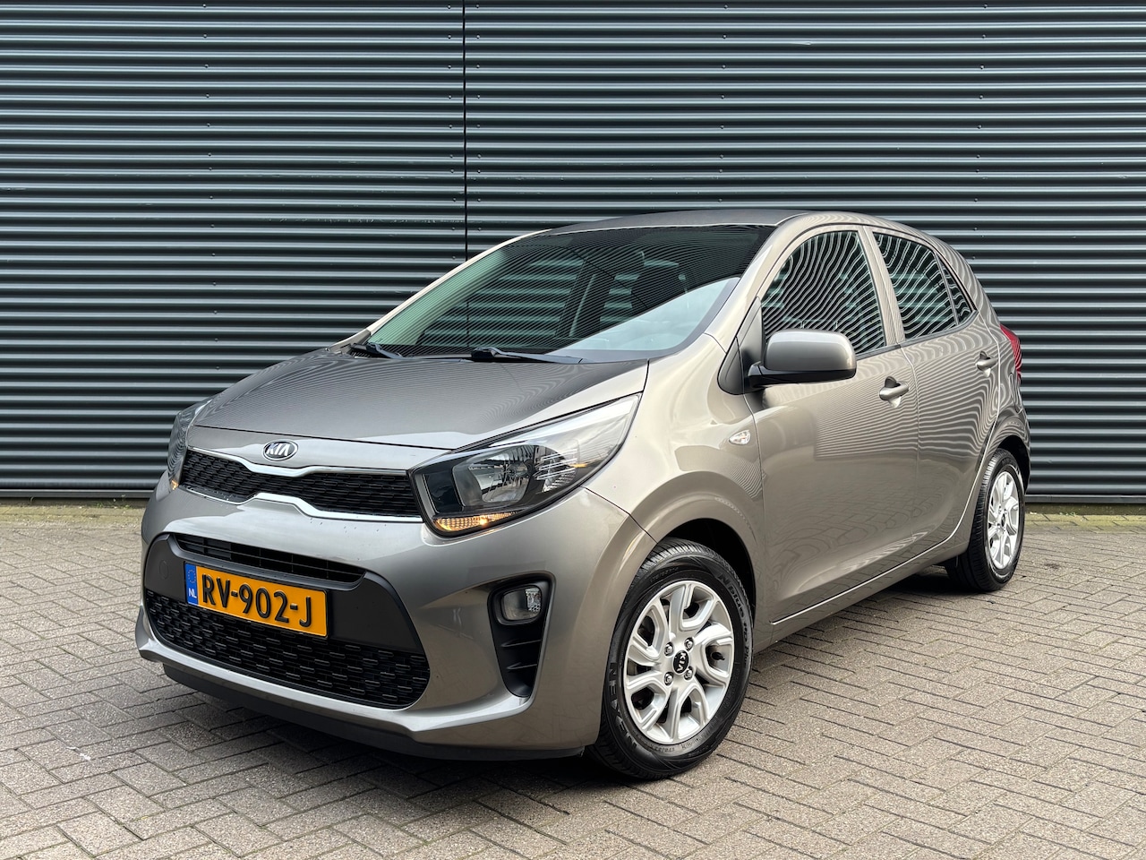 Kia Picanto - 1.0 CVVT ComfortPlusLine Navigator | Achteruitrijcamera | Apple Carplay/Android Auto | Navigatie | Airco | Garantie - AutoWereld.nl