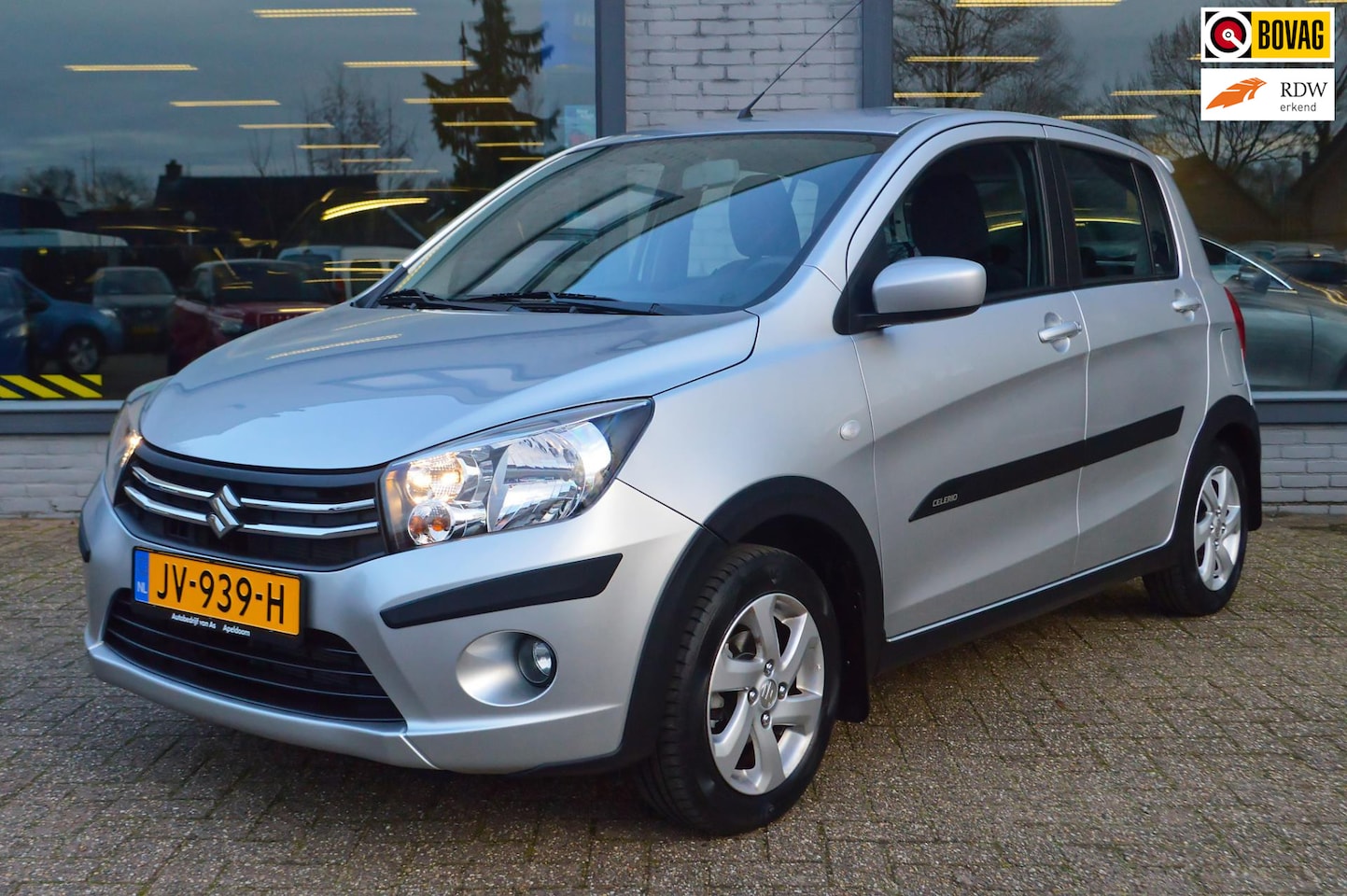 Suzuki Celerio - 1.0 Exclusive AIRCO|CRUISE|PARKEERSENSOREN|TREKHAAK - AutoWereld.nl