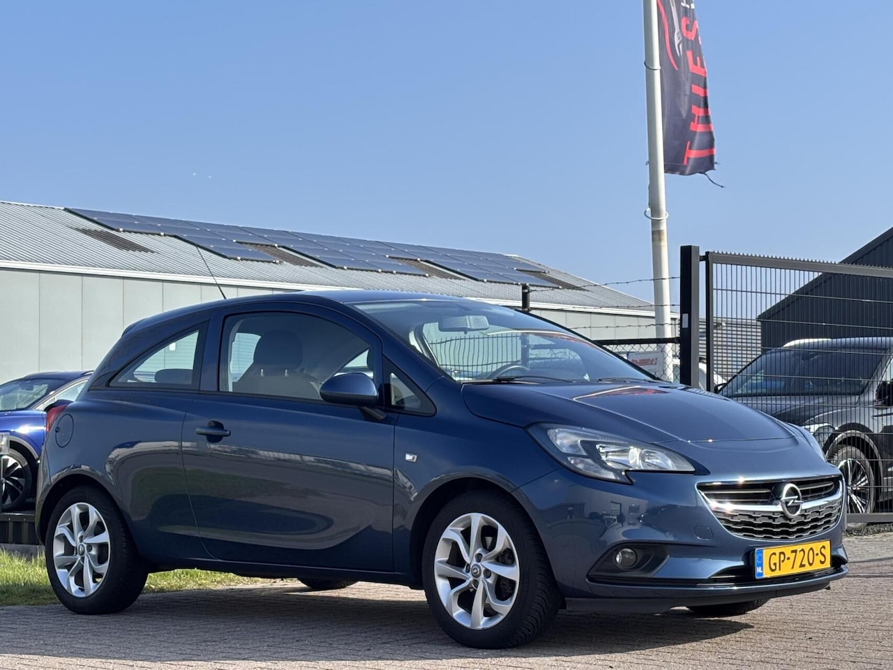 Opel Corsa - 1.4 Edition cruise trekhaak airco - AutoWereld.nl