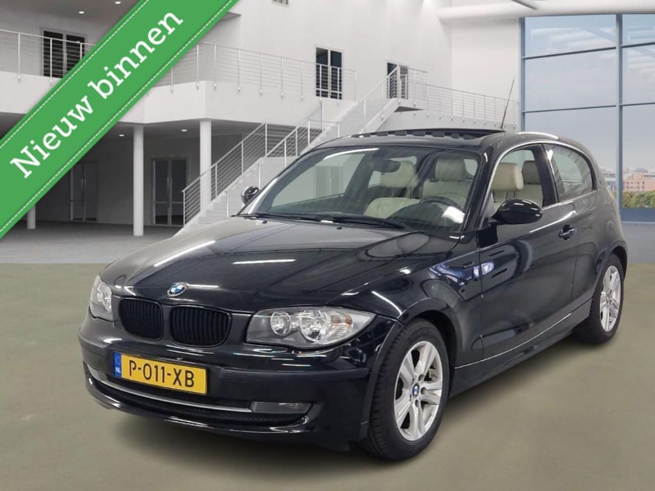 BMW 1-serie - 118i Business Line AIRCO CRUISE LEDER DAK - AutoWereld.nl