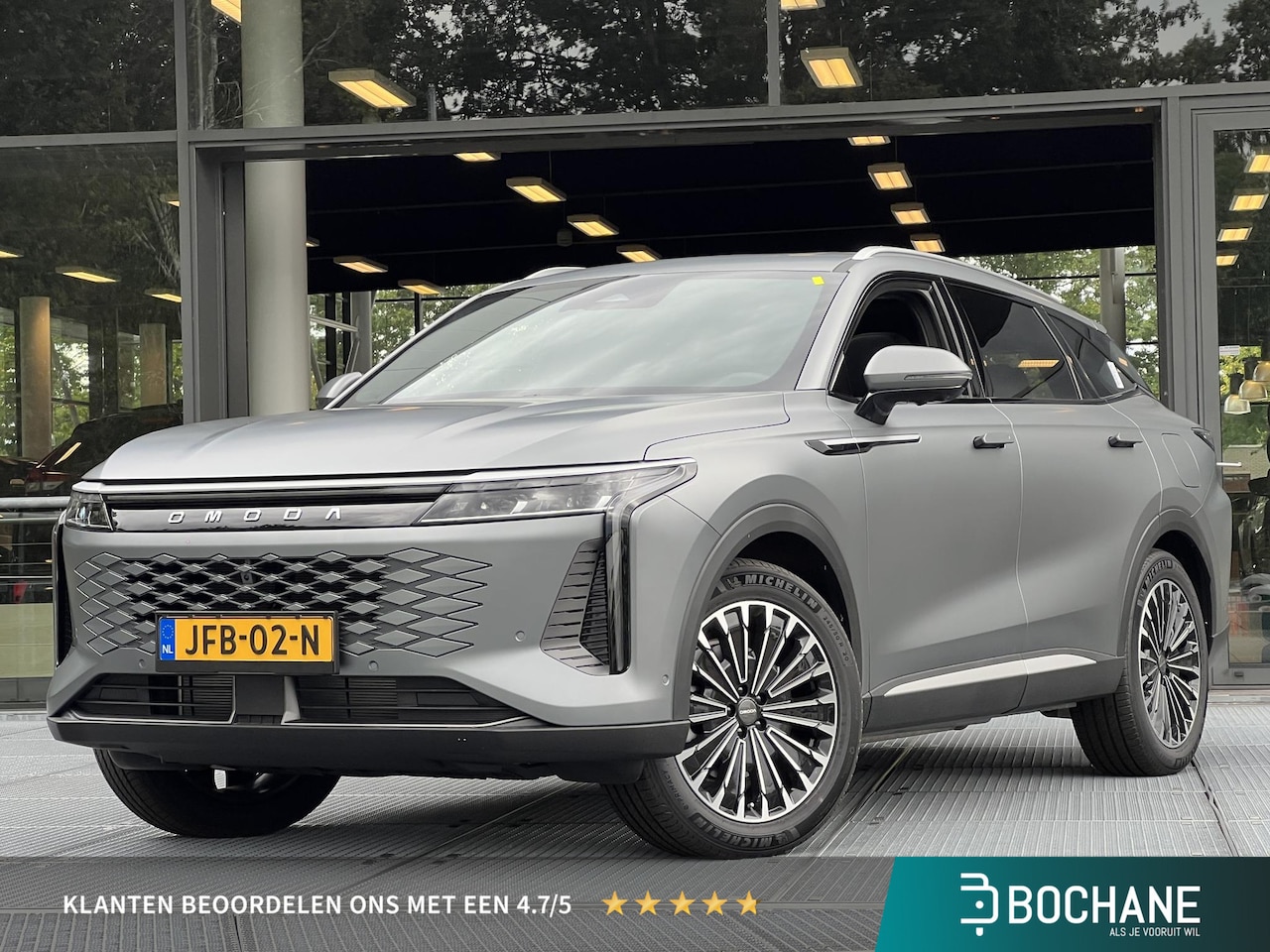 Omoda 9 - Premium | DEMO | Panoramadak | Navigatie | HUD | Apple Carplay/Android Auto - AutoWereld.nl