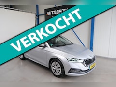 Skoda Octavia Combi - 1.5 TSI First Edition - N.A.P. Airco, Cruise, PDC, Navi, Trekhaak