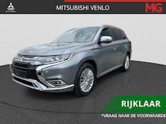 Mitsubishi Outlander - 2.4 PHEV S-Edition RIJKLAAR | Climate Control | 360 Camera | Elektr. Kofferklep | Apple Ca
