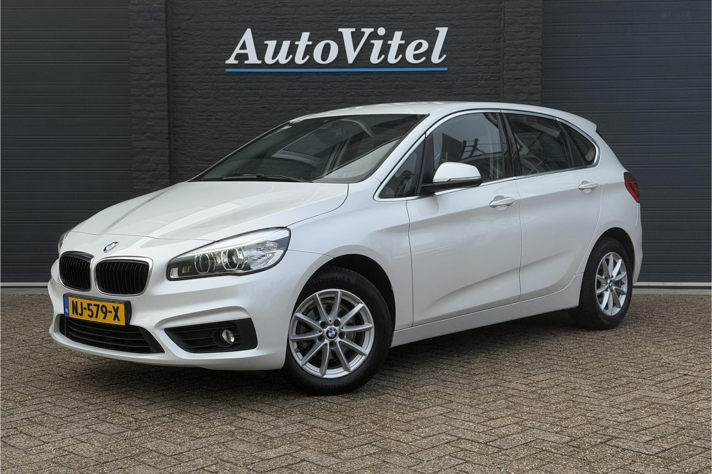 BMW 2-serie Active Tourer - 216i | BTW | PDC A | Cruise Control | LED - AutoWereld.nl